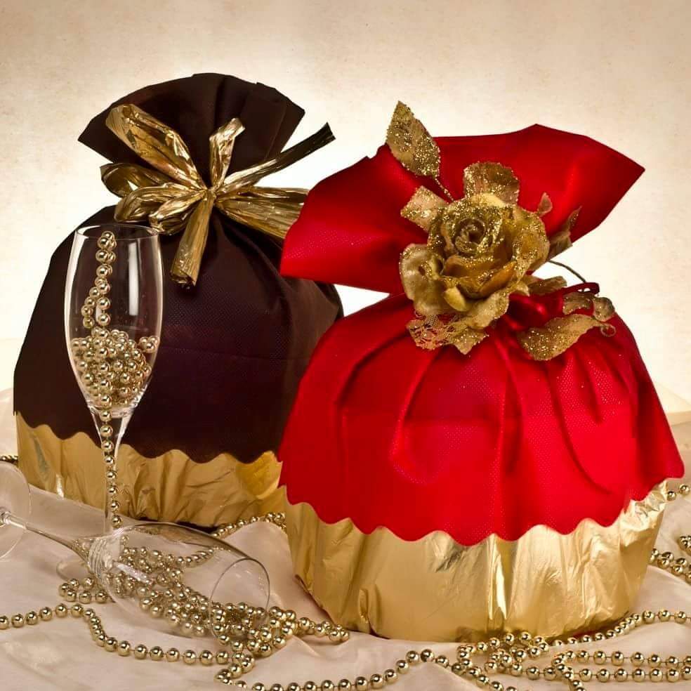GIFT WRAP BAGS