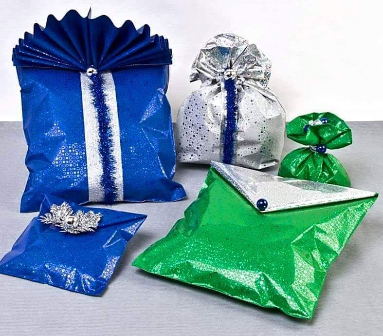 GIFT WRAP BAGS